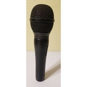 Sam Ash 70 YR Anniv. CAD Professional Dynamic Cardioid Microphone SA-70 BLACK